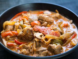 Turkey Stew with Mushrooms and Peppers