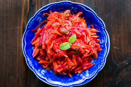 Moroccan Grated Beet and Carrot Salad