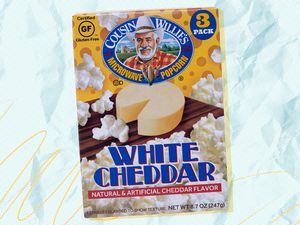 Cousin Willie's White Cheddar Popcorn